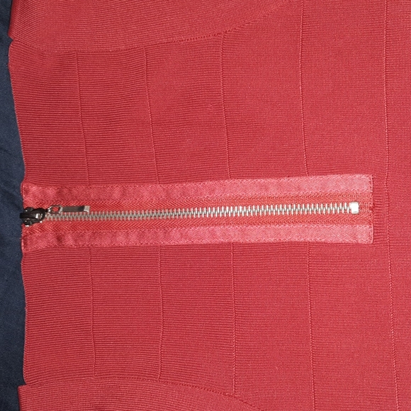 Moda International Red Bandage Cold Shoulder Top - Picture 3 of 5